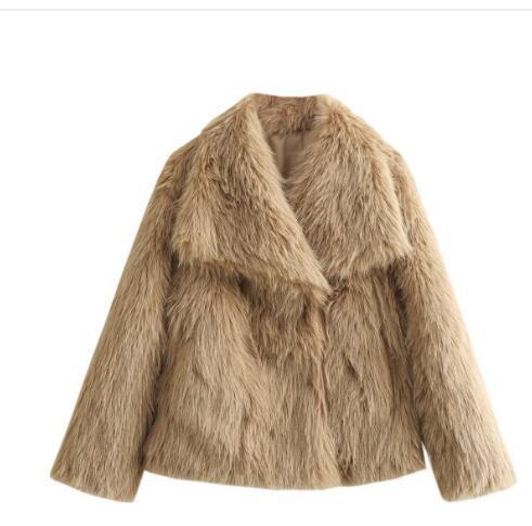 Manteau en fausse fourrure - Style chic