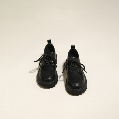 Chaussures en cuir noir tendance - Style classique et robuste