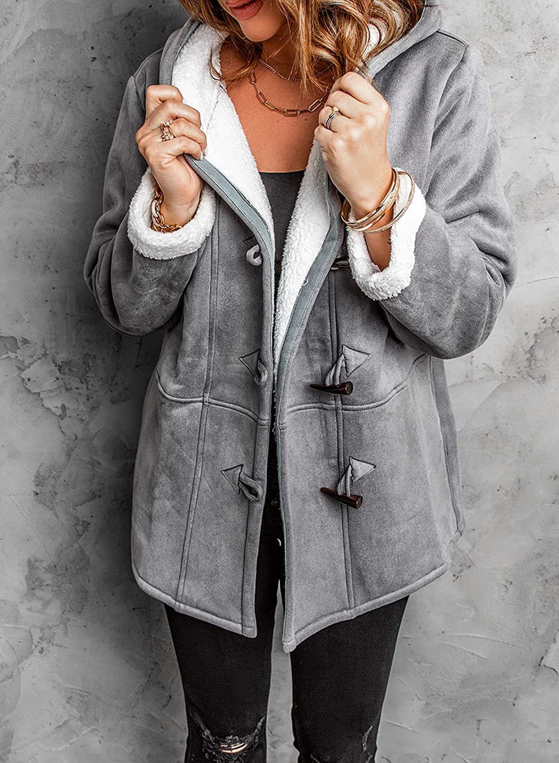 Manteau Chic Doublé – Élégance & Chaleur avec Fermeture à Boucles